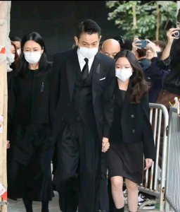 ​刘德华首次澄清妻子名字不是朱丽倩 希望媒体能够尊重
