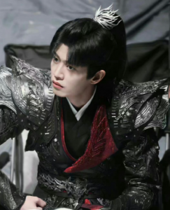 ​任嘉伦《武庚纪》新角色曝光图片(武庚纪人物介绍和图片，陈乔恩白发像漫画)