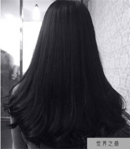​世界上头发最长的女人 长度来到17m（超长头发）