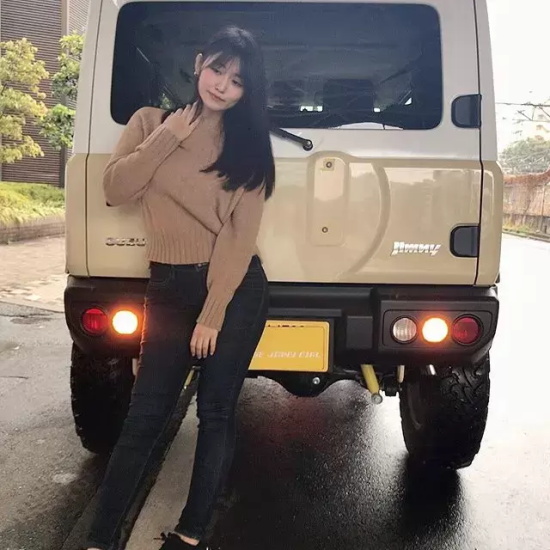恋爱与我无缘的神宫寺奈绪美图分享，只想安静地做一名腐女！