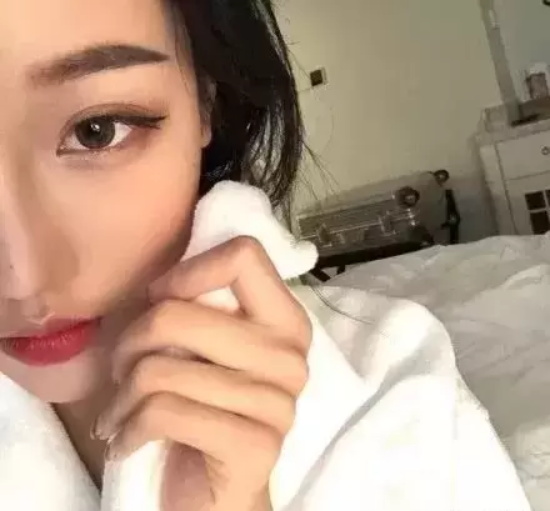 盘点那些露过脸的女菩萨，快来看看有哪几位是你认识的...