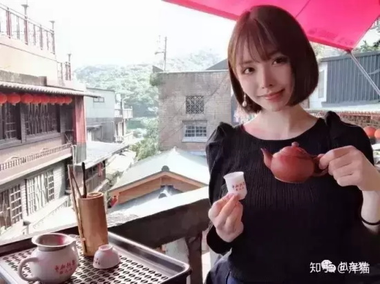 没那么容易复制的深田咏美写真分享，业界医美女神仅此一人！