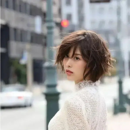 岛国顶流女演员葵司写真分享，业界传奇老将！