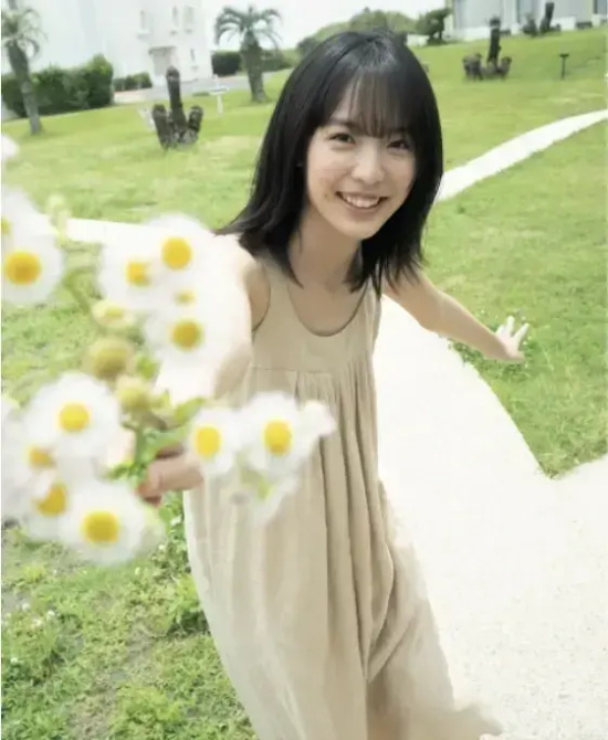 日本透明感美少女驹井莲，无滤镜素颜也美翻天！