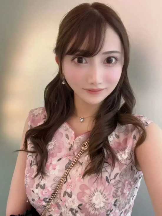 2022年IP社“救世主”—八蜜凛