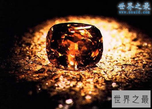 世界上最大的钻石，金禧钻石(545.67克拉)
