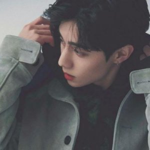 ​网名男生昵称好听(洋气男生的网名好听又帅气英文带翻译)