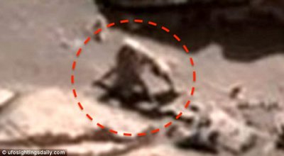 ​UFO专家称在美国宇航局“好奇号”照片中发现火星表面上有飞碟残骸和两具外星