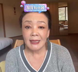 ​张兰直播开怼大S！怒斥她造孽拿孩子做筹码，自己气到冒白发