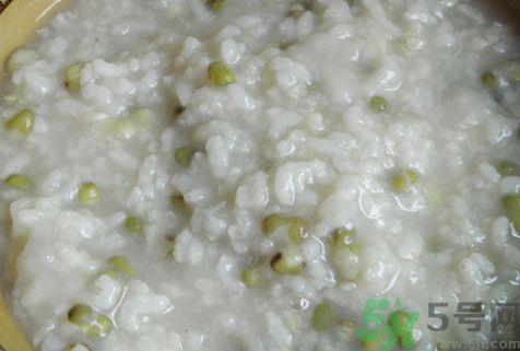 吃绿豆稀饭有什么好处?绿豆稀饭的功效与作用
