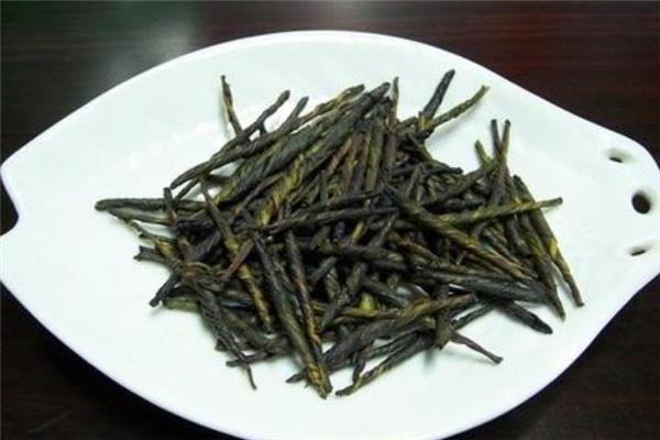 苦丁茶大叶好还是小叶好 大叶苦丁茶和小叶区别 苦丁茶大叶好还是小叶好 大叶苦丁茶和小叶区别