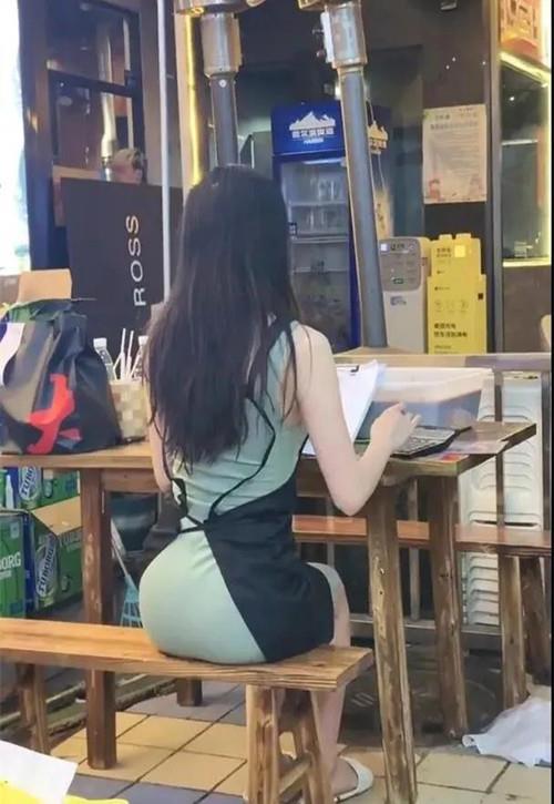 卖弄风骚的「名媛」，总有一款适合你27