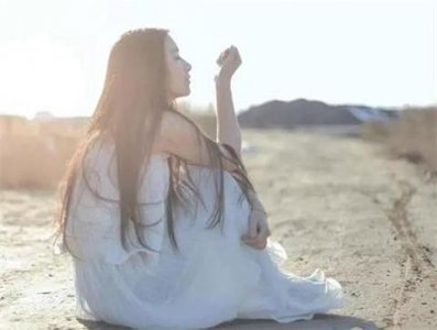 ​同居女友外出不归，如何处理吵架矛盾？