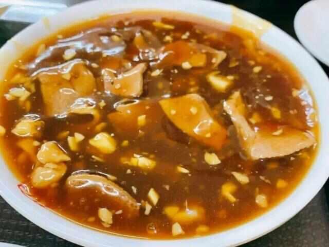 生活北京经典的十大特色美食：京酱肉丝上榜，驴打滚排第一位  5