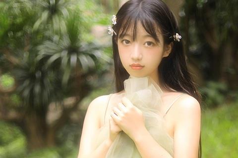 女朋友和别人搞暧昧该分手吗0