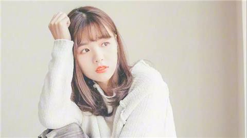 如何通过聊天调动女生情绪