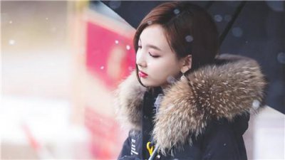 ​怎样跟女生聊天？和女生聊天话题不断方法