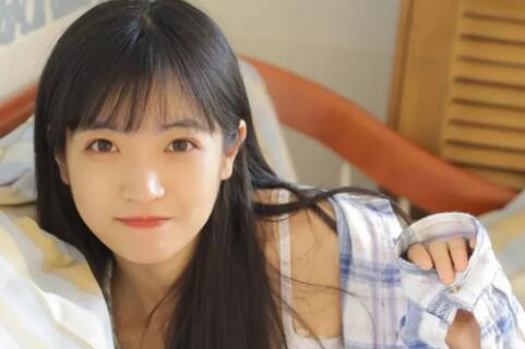 绿茶心机婊特征