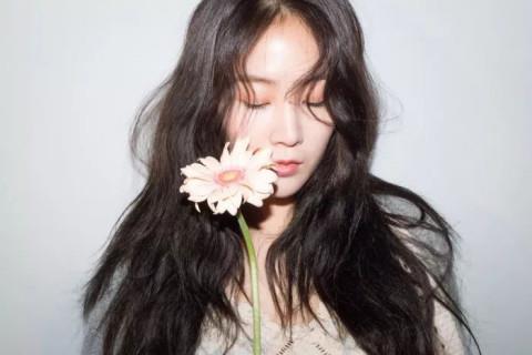 跟女孩子聊什么话题，女生会对你着迷