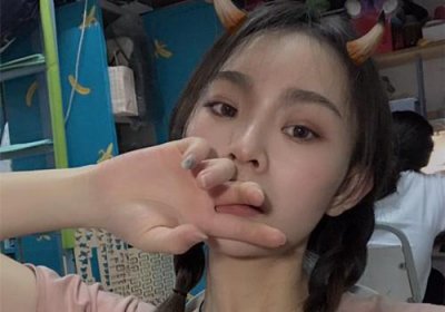 ​女生突然问咱俩啥关系是什么意思？怎么回答