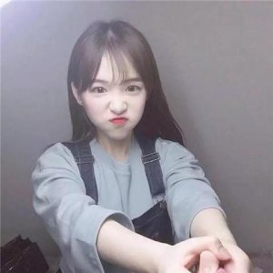 ​女生暗恋你的几种情况，女生暗恋你是什么表现