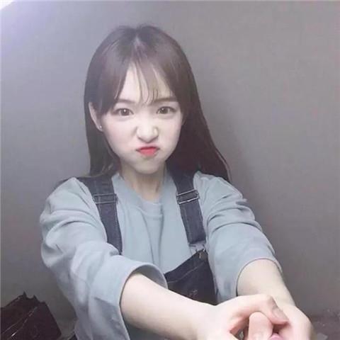 女生暗恋你的几种情况，女生暗恋你是什么表现