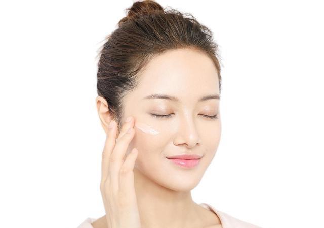 生活护肤小知识大全，正确护肤的步骤全到看不完！  2