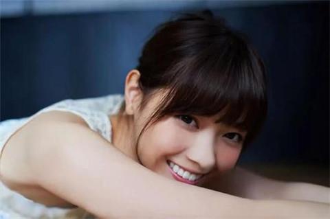 自以为是目空一切