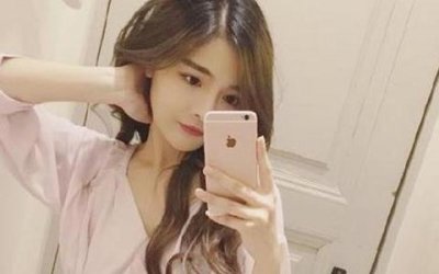 ​女生不回微信还要追吗？女生不回微信是不是就没戏了？