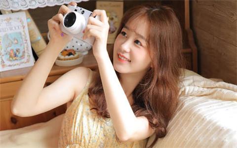 女生说睡不着高情商回答她