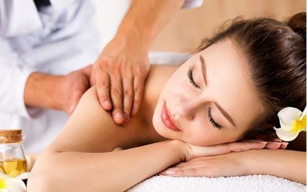 生活按摩精油和精油一样吗 按摩精油有啥作用  2