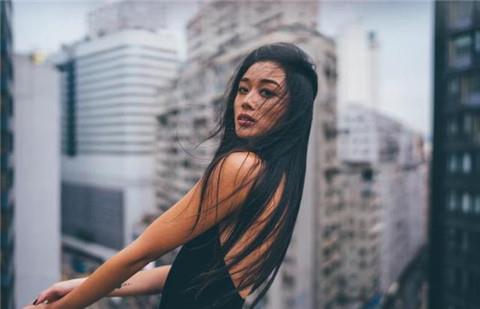 早上跟女人聊天的第一句话怎么开头