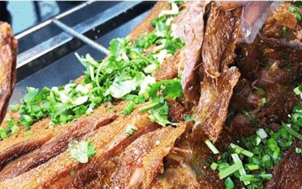 生活自己烤全羊怎么烤 烤全羊的做法与用料秘方与配料  4