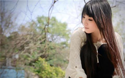 和女生聊什么话题,才能让她喜欢你一辈子