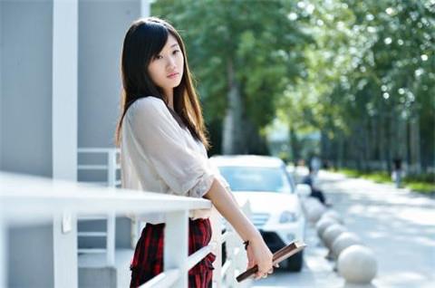 女生说再说吧有几个意思到底该怎么回复她