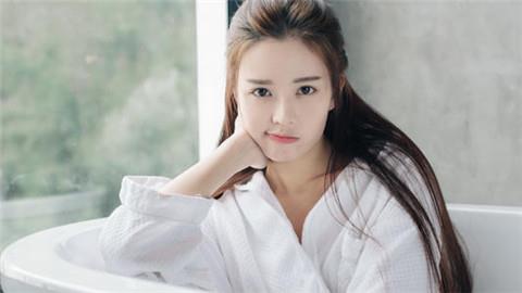 刚加到女生微信怎么开头2