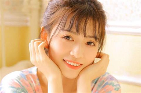 初次加微信怎么聊天才能让女生感兴趣4