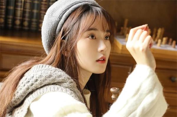 分手了如何让女方主动联系，分手后放不下的行为有哪些