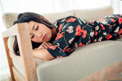 ​水瓶女聊天态度看出他喜欢你