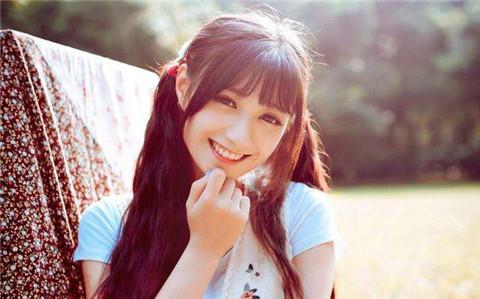 异地恋中女友生气了，如何哄她？