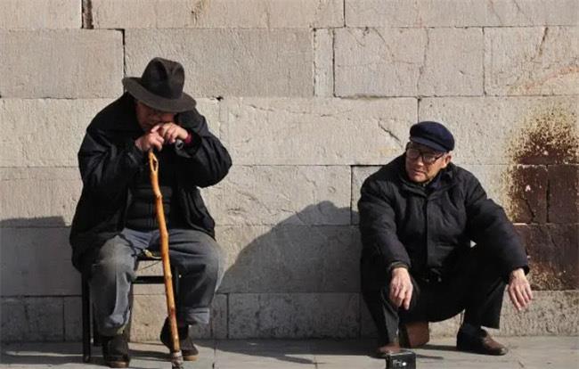 生活命理学中气势清纯与混浊的命造都有哪些推断技巧  2