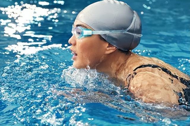 生活有氧运动有哪些?(这五种有氧运动燃烧脂肪完美瘦身)  3