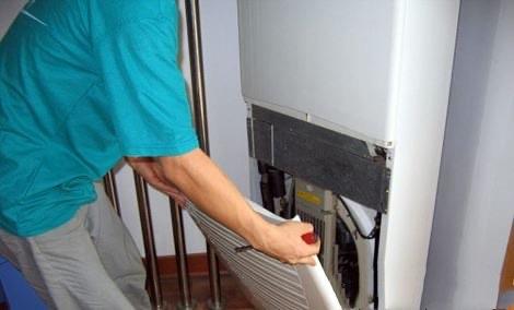 生活如何清洗柜式空调  2