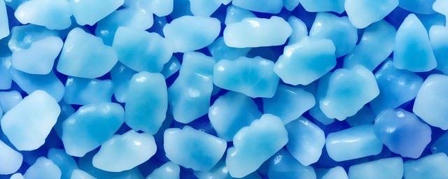 生活蓝水翡翠能用水洗吗  1