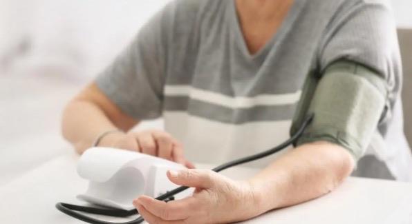 生活黄芪不适合什么体质的人（六种人不能吃黄芪）  3