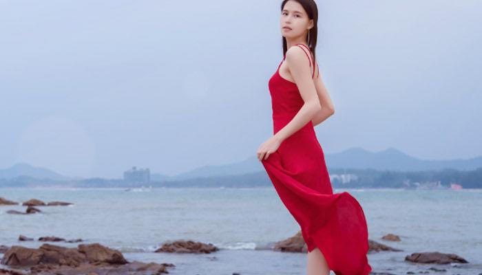 生活液体裙是什么意思  液体裙是哪种裙子1