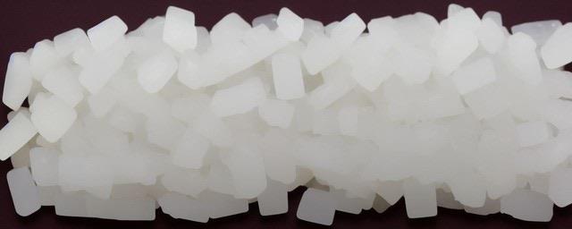 生活白玉是和田玉么  1