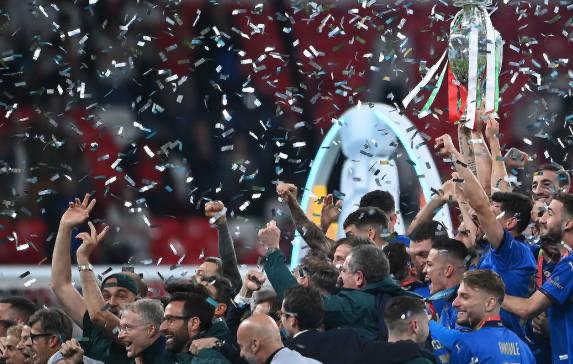 生活欧洲杯决赛哪个台直播（中央5套体育频道）  3