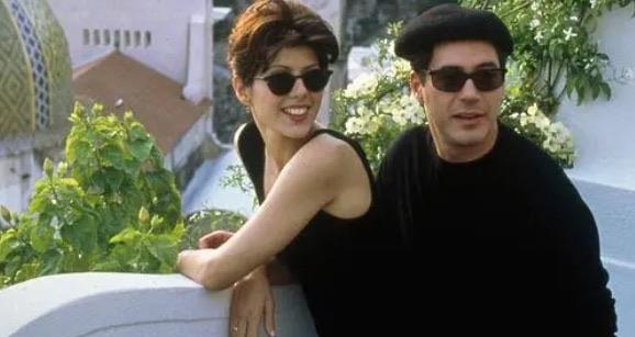 生活罗曼蒂克爱情存在吗(罗曼蒂克有什么含义) 2