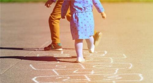 生活跳房子游戏规则及玩法 3